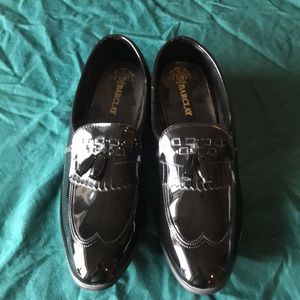 Men’s Black Barclay dress shoes.